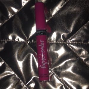 Victoria Secret lip gloss